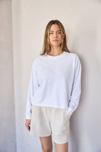 Load image into Gallery viewer, Organic Long Sleeve Boxy Tee in Olive - PARK STORY