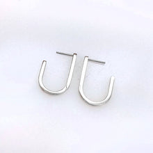 Load image into Gallery viewer, June Earrings - PARK STORY