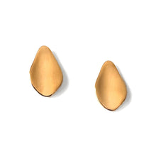 Load image into Gallery viewer, Petal Earrings - PARK STORY