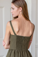 Load image into Gallery viewer, JOUR MAXI DRESS - MARTINI OLIVE - PARK STORY