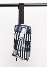 Load image into Gallery viewer, Ador Bag in Navy - PARK STORY
