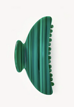 Load image into Gallery viewer, Midi Claw