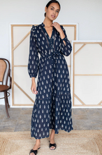Load image into Gallery viewer, Frances 4 V Dress - Marguerite - PARK STORY