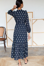 Load image into Gallery viewer, Frances 4 V Dress - Marguerite - PARK STORY