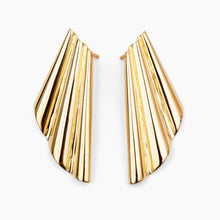 Load image into Gallery viewer, Shell Earrings - PARK STORY
