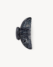 Load image into Gallery viewer, Midi Claw - PARK STORY