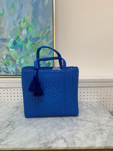 Load image into Gallery viewer, Cesta Tote - Medium - PARK STORY