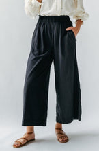 Load image into Gallery viewer, Beach Pant in Black - PARK STORY