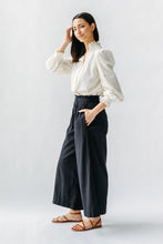 Load image into Gallery viewer, Beach Pant in Black - PARK STORY
