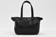 Load image into Gallery viewer, Morgan Tote (black & tan) - PARK STORY