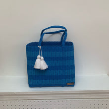 Load image into Gallery viewer, Cesta Tote - Medium - PARK STORY