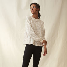 Load image into Gallery viewer, Leopard Pullover - PARK STORY