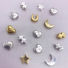 Load image into Gallery viewer, Tiny Moon Necklace - PARK STORY