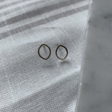 Load image into Gallery viewer, Eye Outline Earrings - PARK STORY