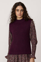 Load image into Gallery viewer, Mockneck Sweater Vest - Berry - PARK STORY
