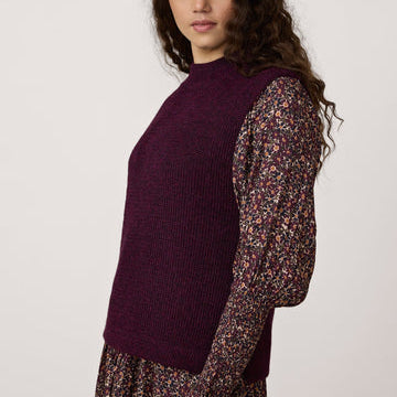 Mockneck Sweater Vest - Berry - PARK STORY