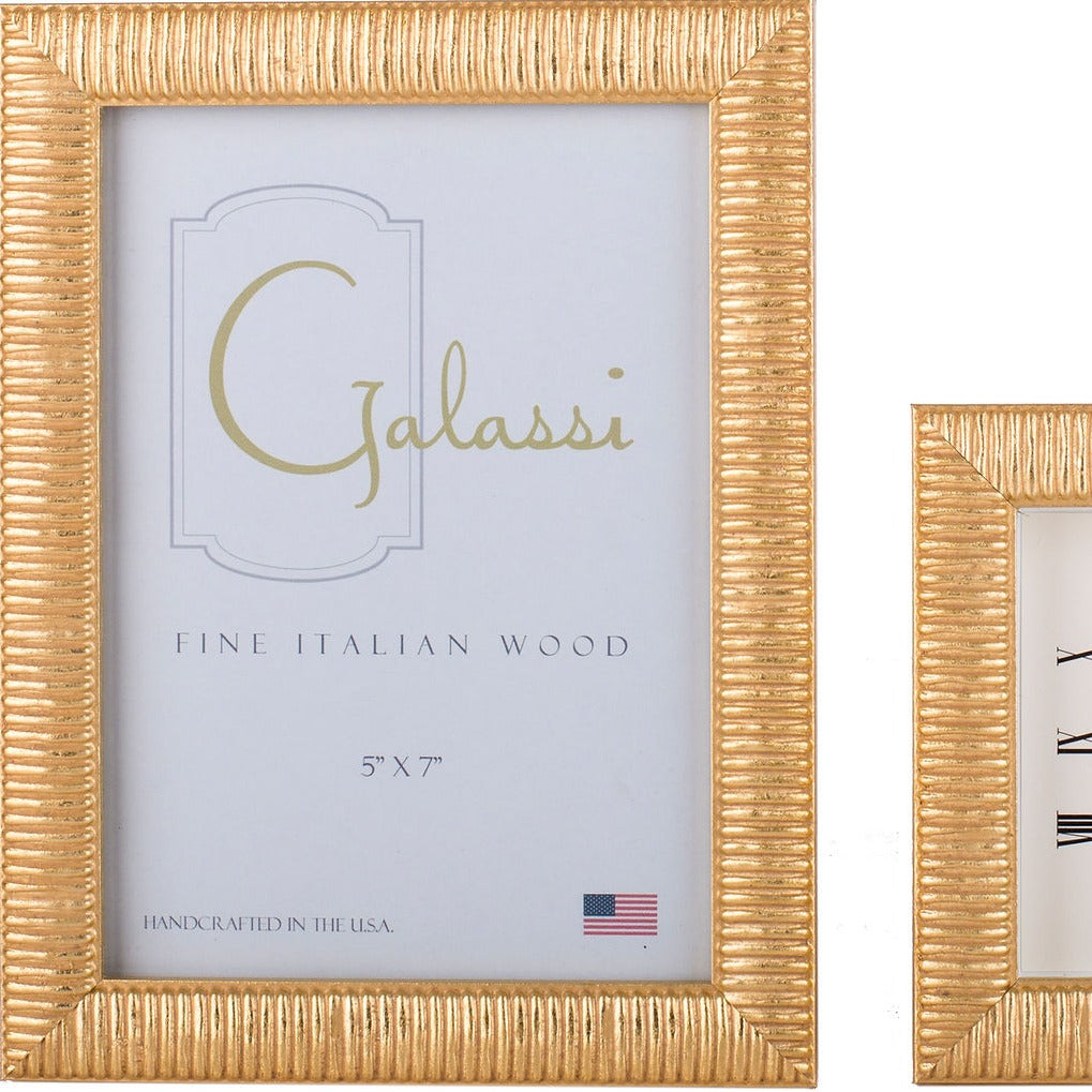 Linear Picture Frame, Gold