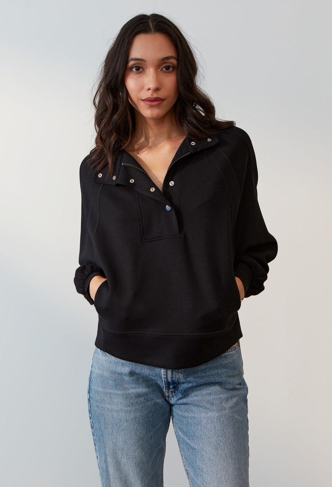 Alex Pullover in Deep Black - PARK STORY