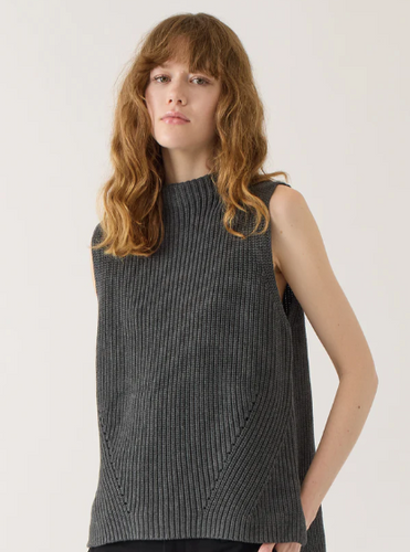 Delaney Cotton Vest in Charcoal - PARK STORY