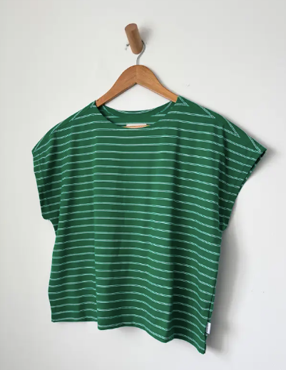 Chérie Tee in Green - PARK STORY