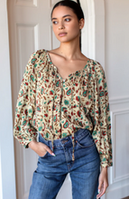 Load image into Gallery viewer, Lucy Blouse in Leela - PARK STORY
