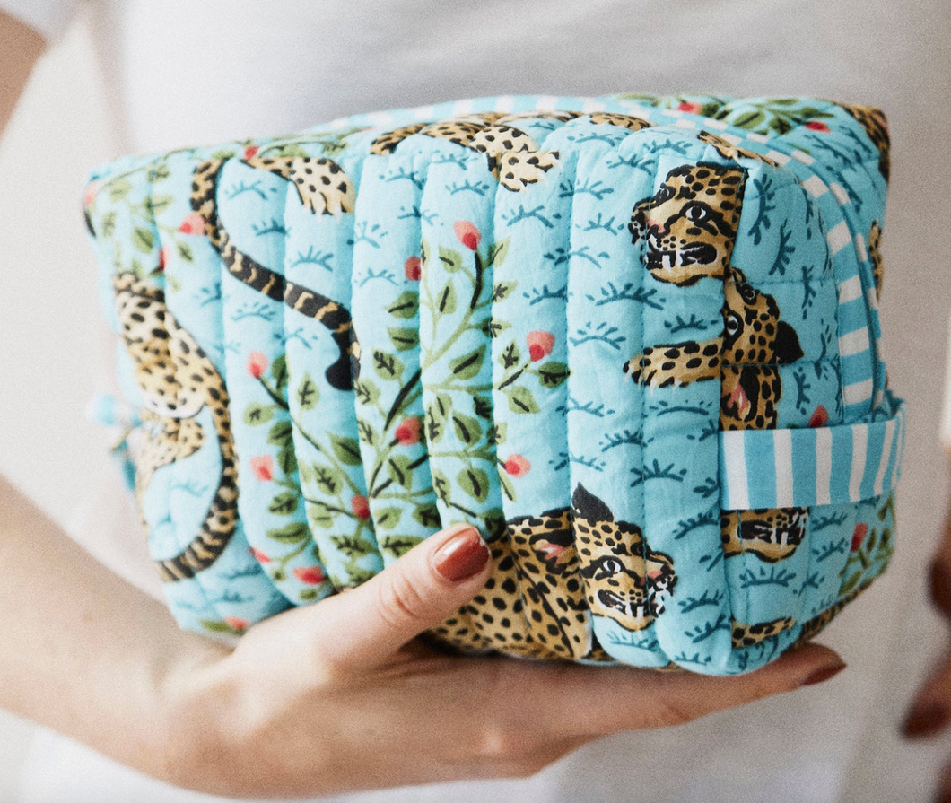 Quilted Pouch in Bagheera - PARK STORY