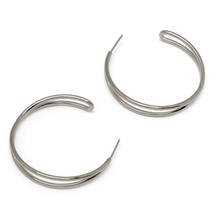 Load image into Gallery viewer, Revolve | Crossing Hoop Earrings - PARK STORY
