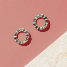 Load image into Gallery viewer, Facet Earrings - PARK STORY
