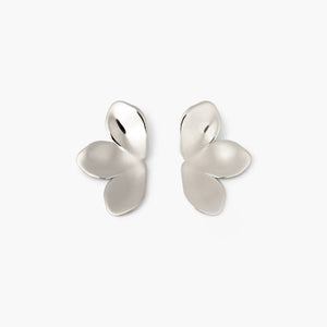 Loves Me Earrings - PARK STORY