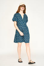 Load image into Gallery viewer, Beacon Hill Short Dress in Laguna Grove
