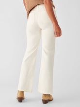 Load image into Gallery viewer, Stretch Cord Patch Pocket Pant in Egret
