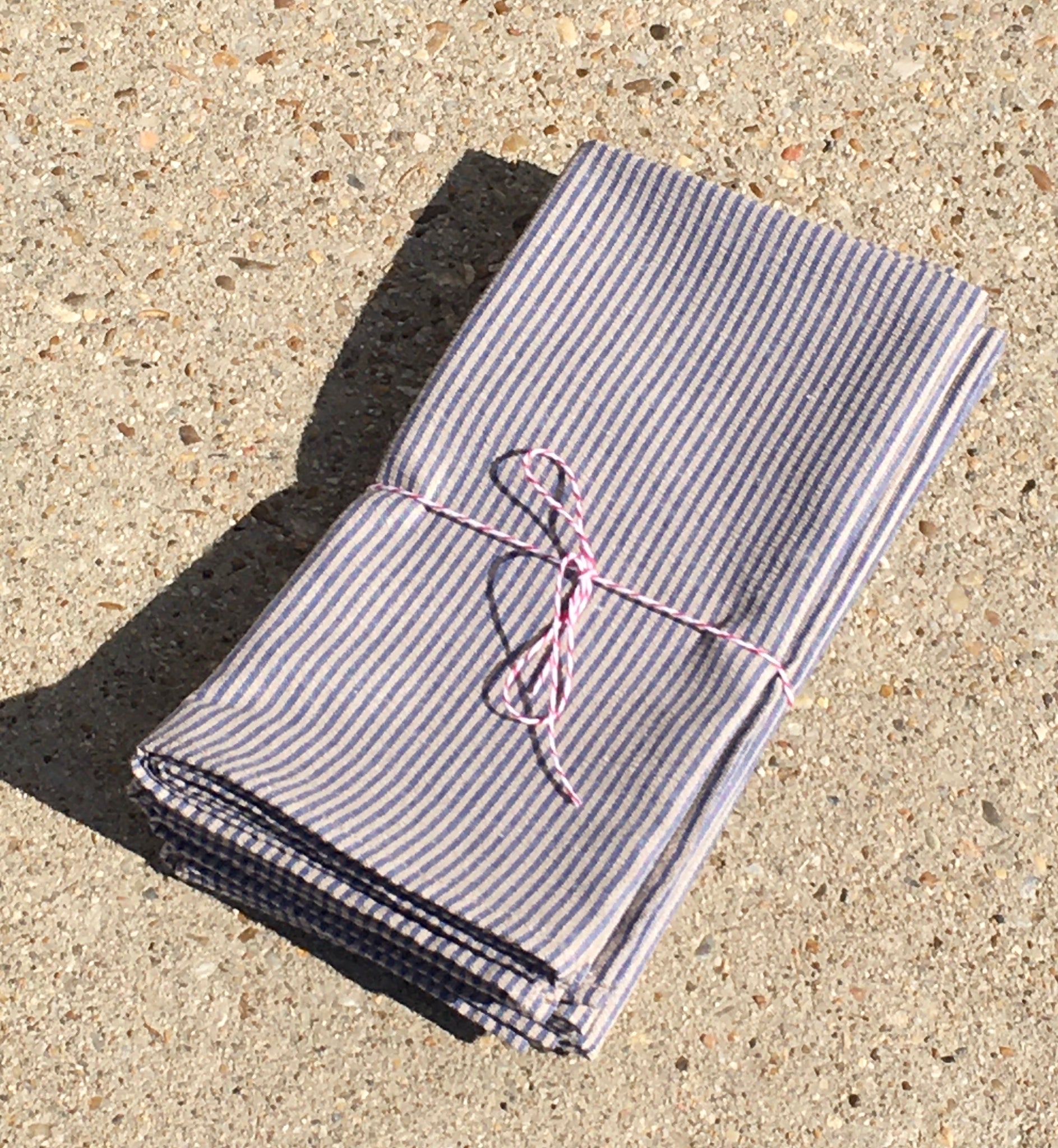 Tan & Blue Pinstripe Napkin Set - Thumbnail 2